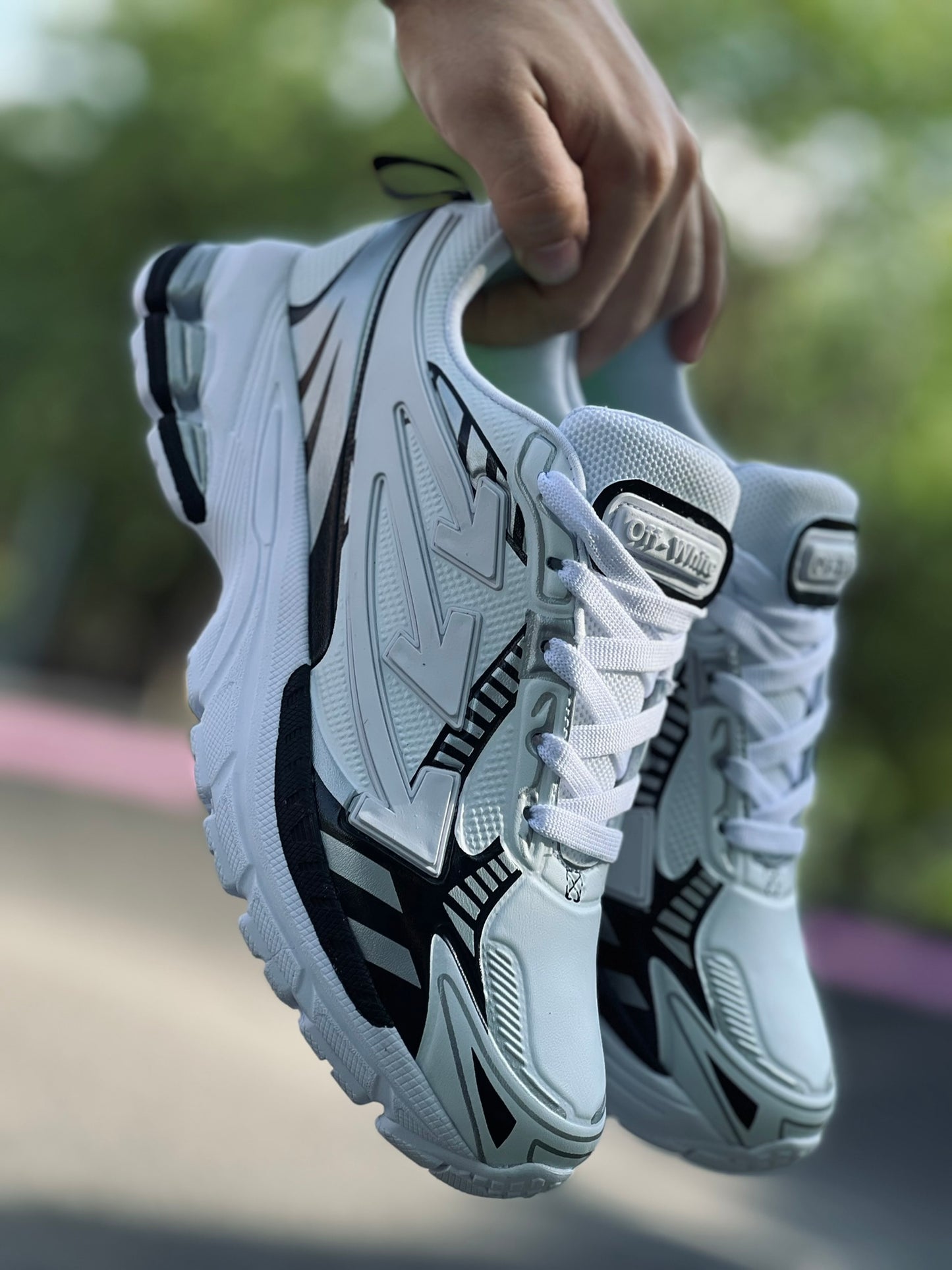OFF WHITE|EXCLUIVE COLLECTION